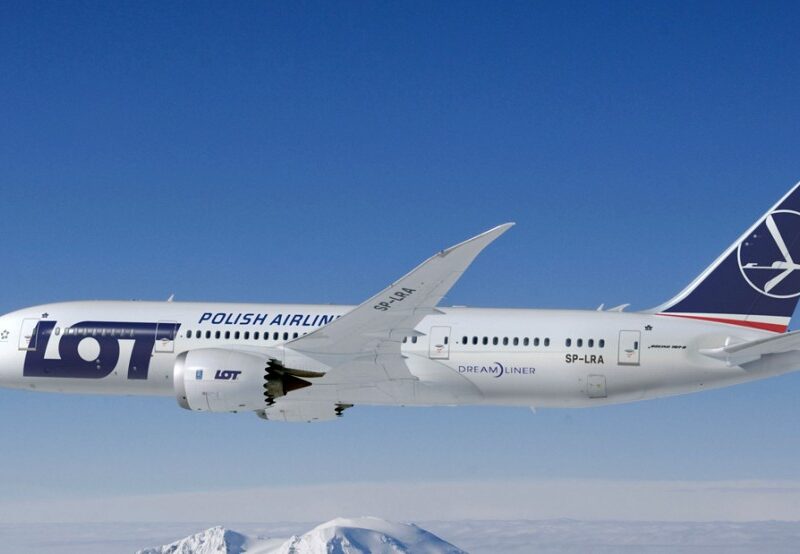 LOT Polish Airlines Expands Fleet with New E195-E2 Jets